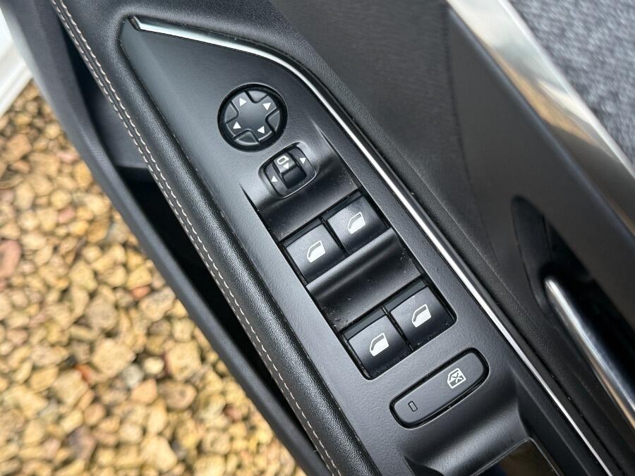 Used Peugeot 5008 for sale - 77537335: Photo 41