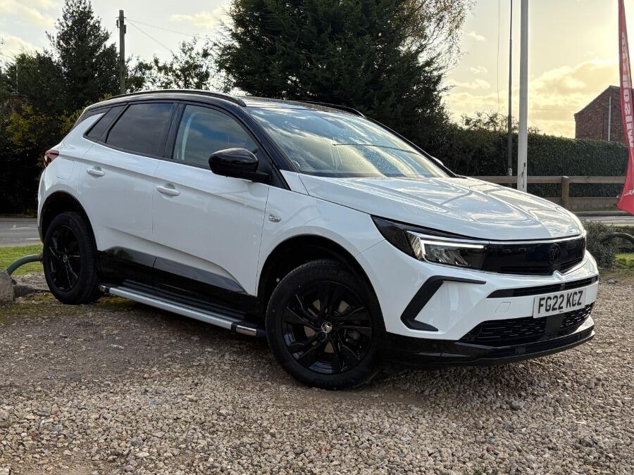 Used Vauxhall Grandland 2022 for sale - 76388549: Photo 1