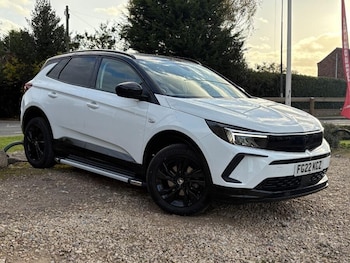 2022 (22) - 1.2 Turbo SRi SUV 5dr Petrol Manual Euro 6 (s/s) (130 ps)