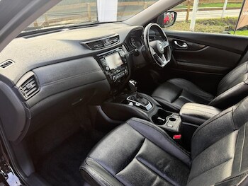 Used Nissan X-Trail 2021 for sale - 77321009: Photo