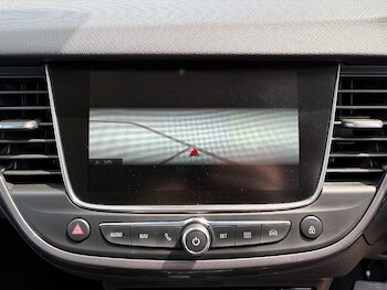 Used Vauxhall Crossland 2022 for sale - 76976200: Photo