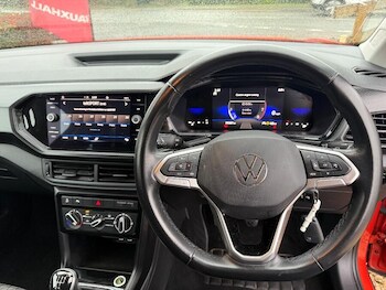 Used Volkswagen T-Cross 2022 for sale - 77320594: Photo