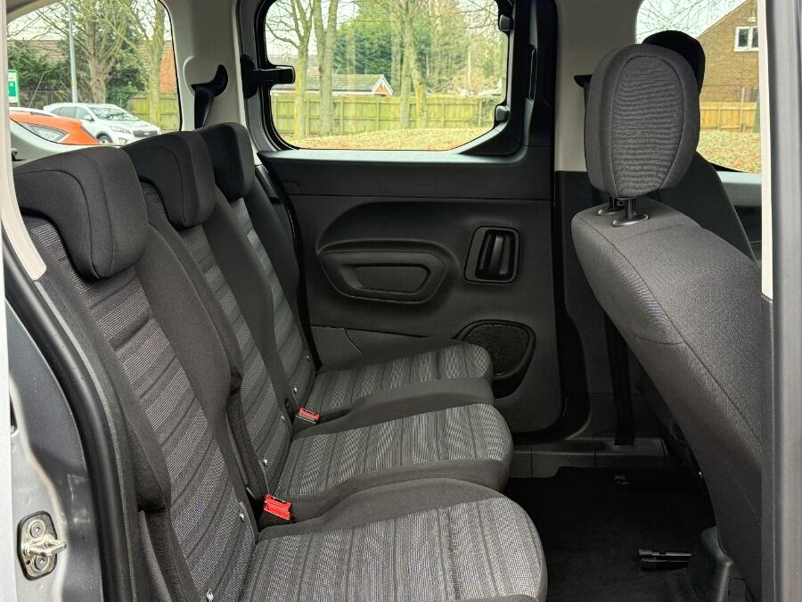 Used Vauxhall Combo Life 2020 for sale - 77131261: Photo 31