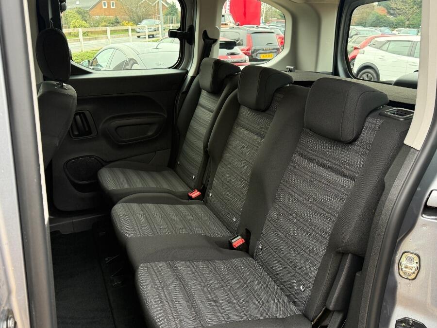 Used Vauxhall Combo Life 2020 for sale - 77131261: Photo 32