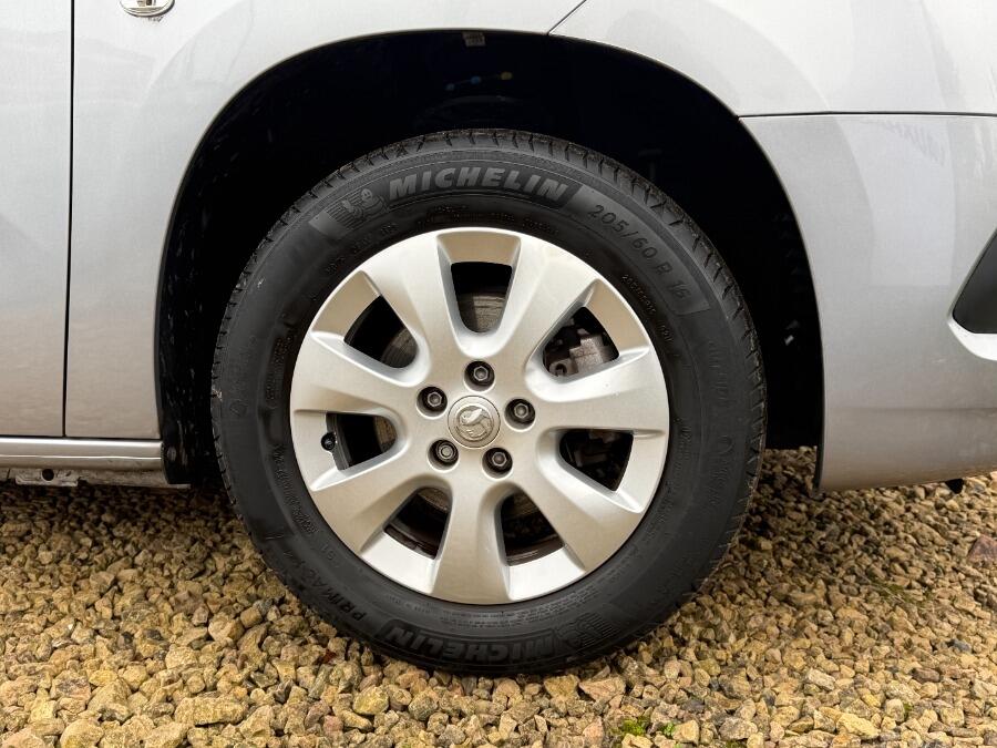 Used Vauxhall Combo Life 2020 for sale - 77131261: Photo 35