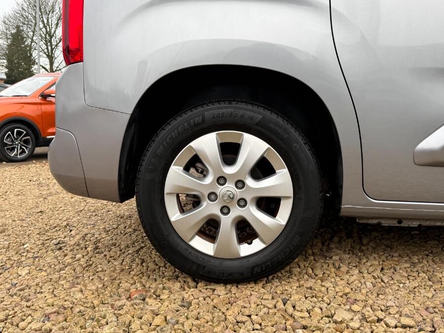 Used Vauxhall Combo Life 2020 for sale - 77131261: Photo 36