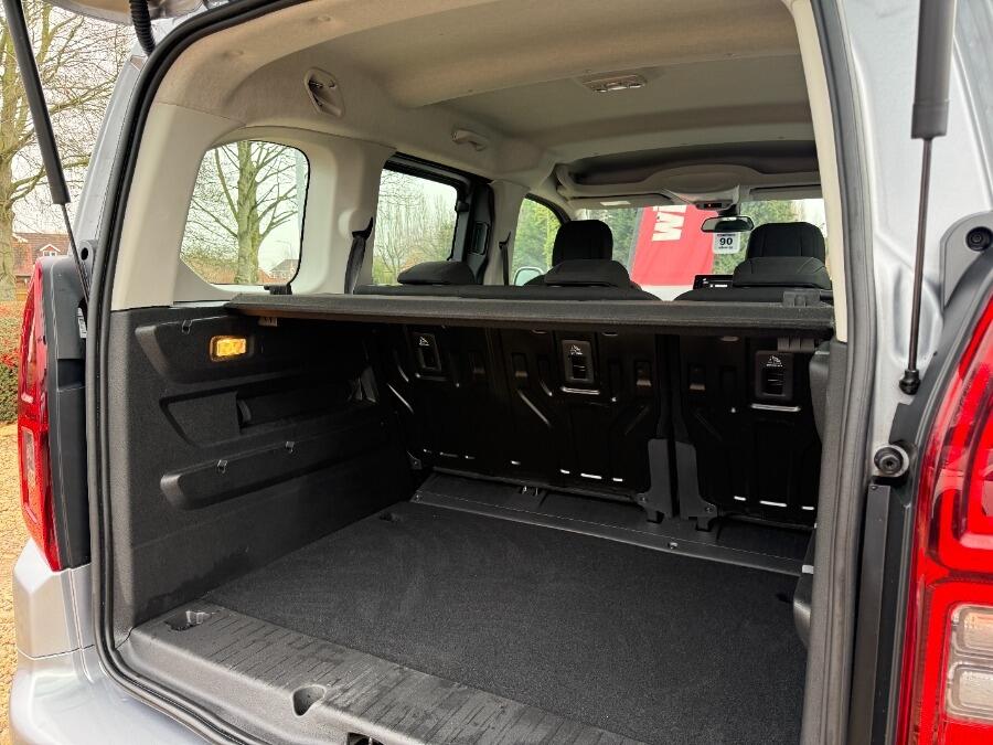 Used Vauxhall Combo Life 2020 for sale - 77131261: Photo 8
