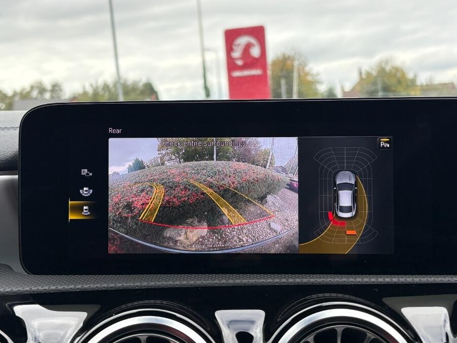 Used Mercedes-Benz CLA 2022 for sale - 76306305: Photo 3