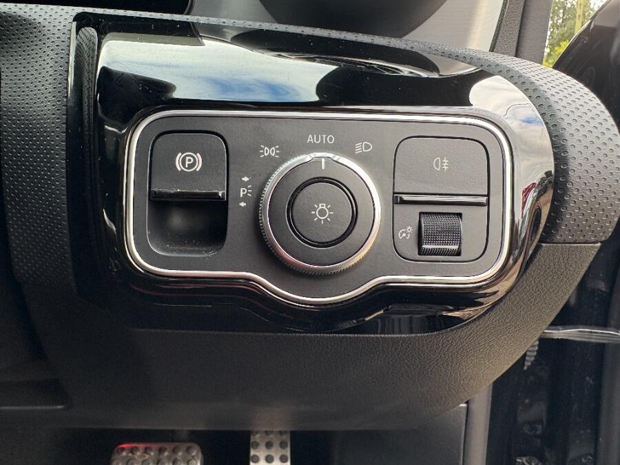 Used Mercedes-Benz CLA 2022 for sale - 76306305: Photo 45