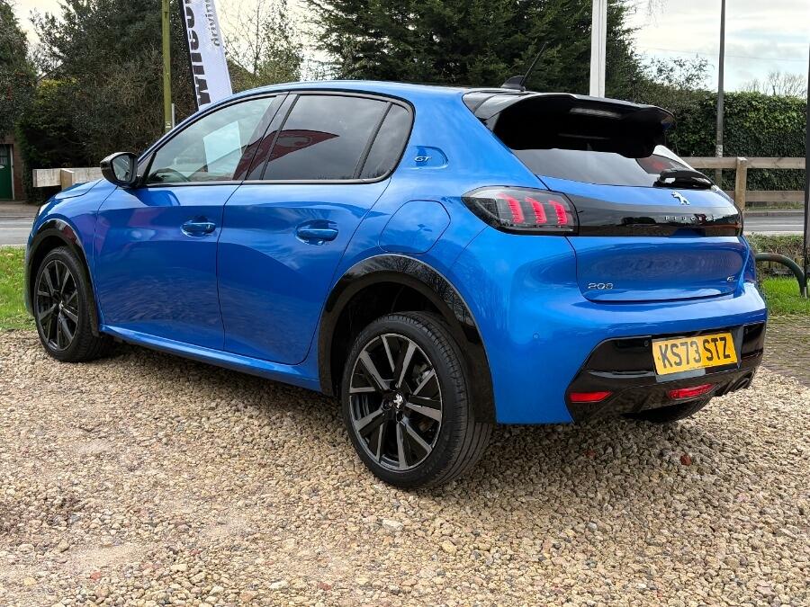 Used Peugeot 208 2023 for sale - 77320381: Photo 8