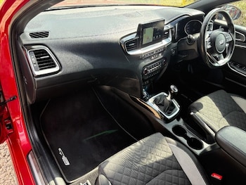 Used Kia Ceed 2019 for sale - 75657979: Photo
