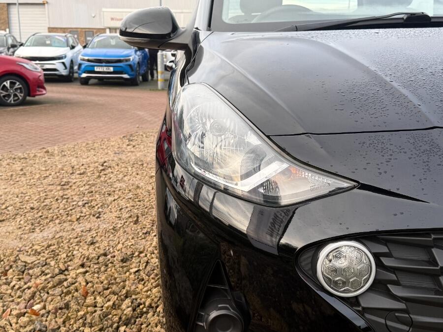 Used Hyundai i10 2021 for sale - 77203939: Photo 16