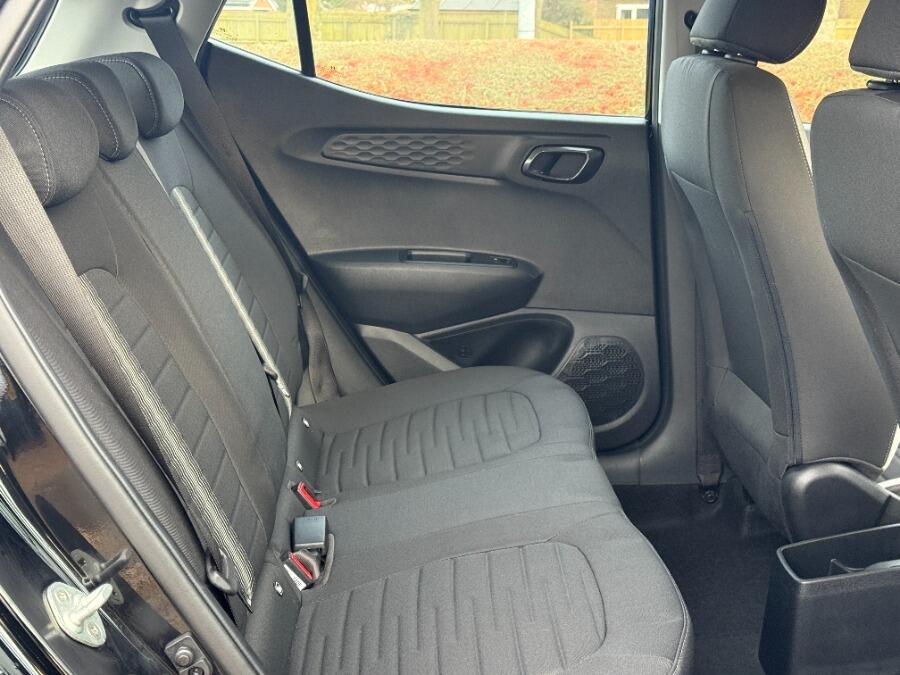 Used Hyundai i10 2021 for sale - 77203939: Photo 26