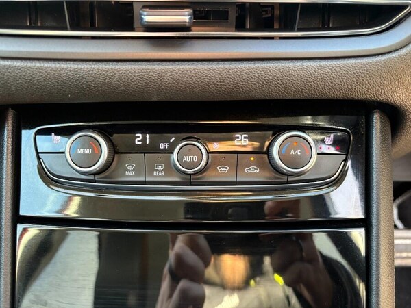 Used Vauxhall Grandland 2022 for sale - 76214649: Photo 41
