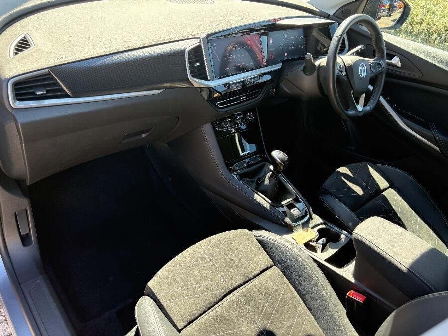 Used Vauxhall Grandland 2023 for sale - 76786720: Photo 2