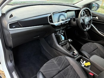 Used Vauxhall Grandland 2023 for sale - 76714130: Photo