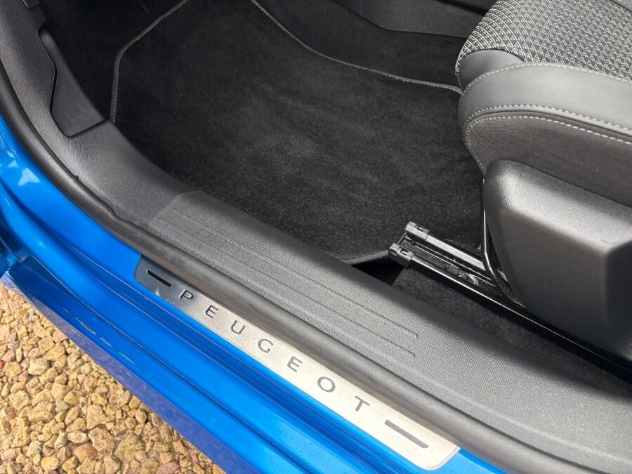 Used Peugeot 208 for sale - 76913286: Photo 24