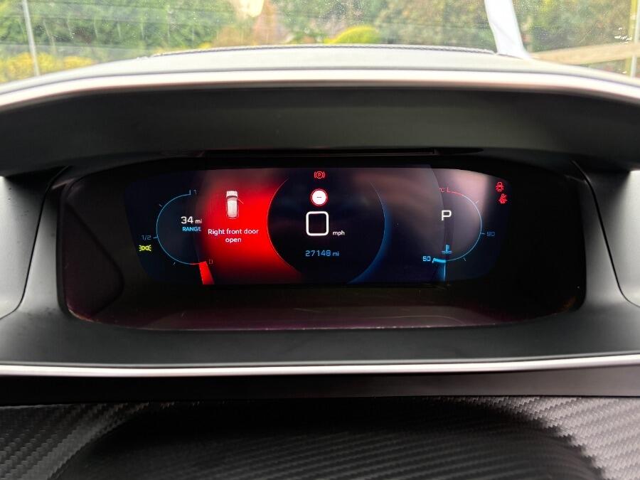 Used Peugeot 208 for sale - 76913286: Photo 31