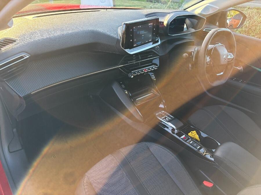 Used Peugeot 208 2022 for sale - 77320603: Photo 2