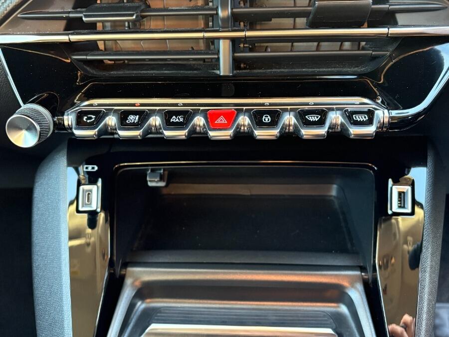 Used Peugeot 208 2022 for sale - 77320603: Photo 37