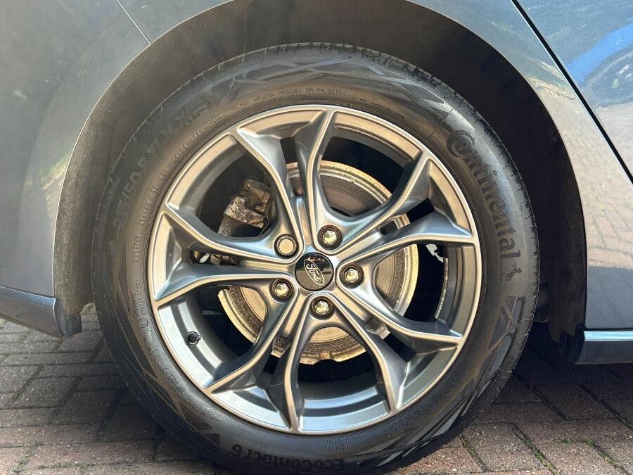 Used Ford Focus 2022 for sale - 76398067: Photo 21