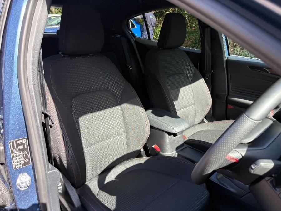 Used Ford Focus 2022 for sale - 76398067: Photo 24