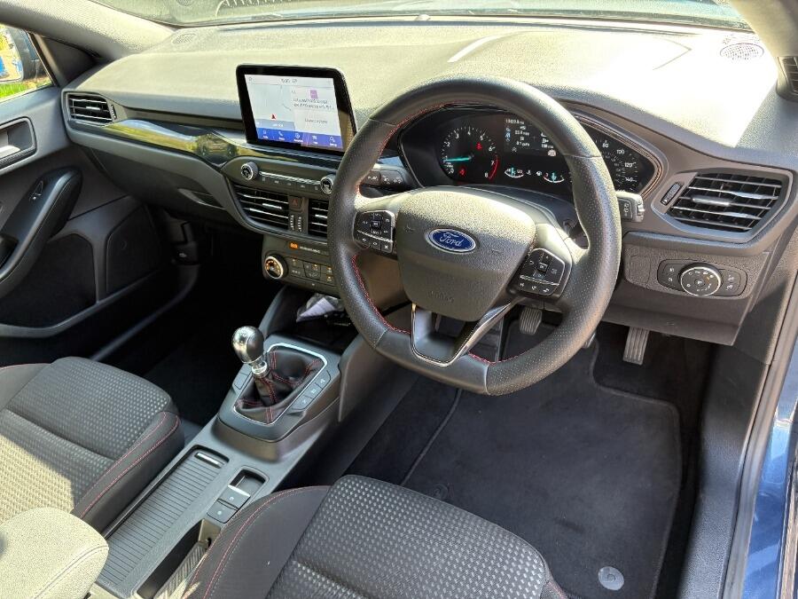 Used Ford Focus 2022 for sale - 76398067: Photo 25