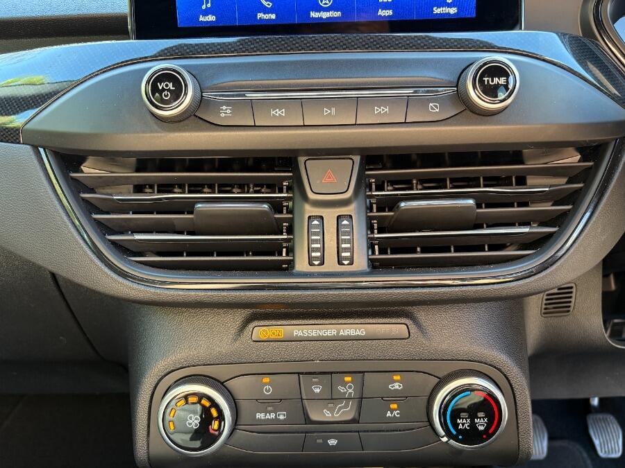 Used Ford Focus 2022 for sale - 76398067: Photo 40