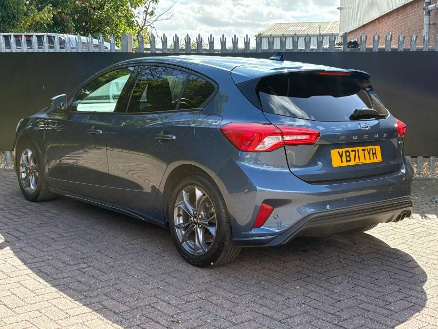 Used Ford Focus 2022 for sale - 76398067: Photo 7