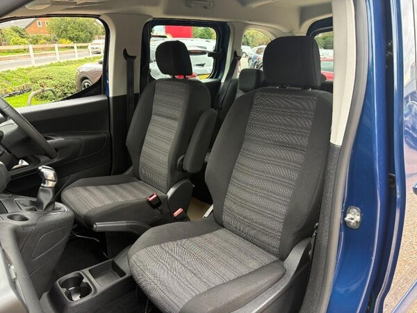 Used Vauxhall Combo Life 2020 for sale - 76201078: Photo 25