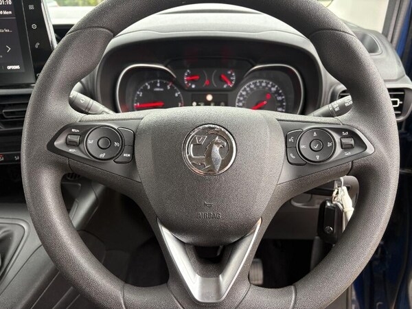 Used Vauxhall Combo Life 2020 for sale - 76201078: Photo 32