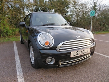 Used MINI Convertible 2010 for sale - 76072768: Photo