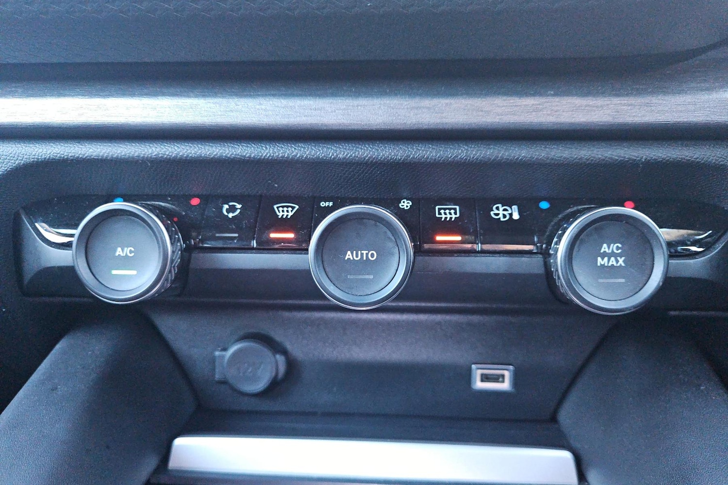 Used Citroen C5 X 2023 for sale - 77687192: Photo 23