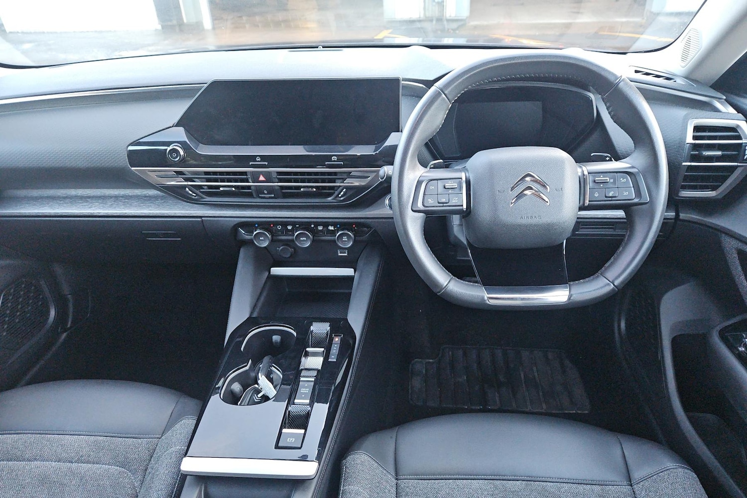 Used Citroen C5 X 2023 for sale - 77687192: Photo 4