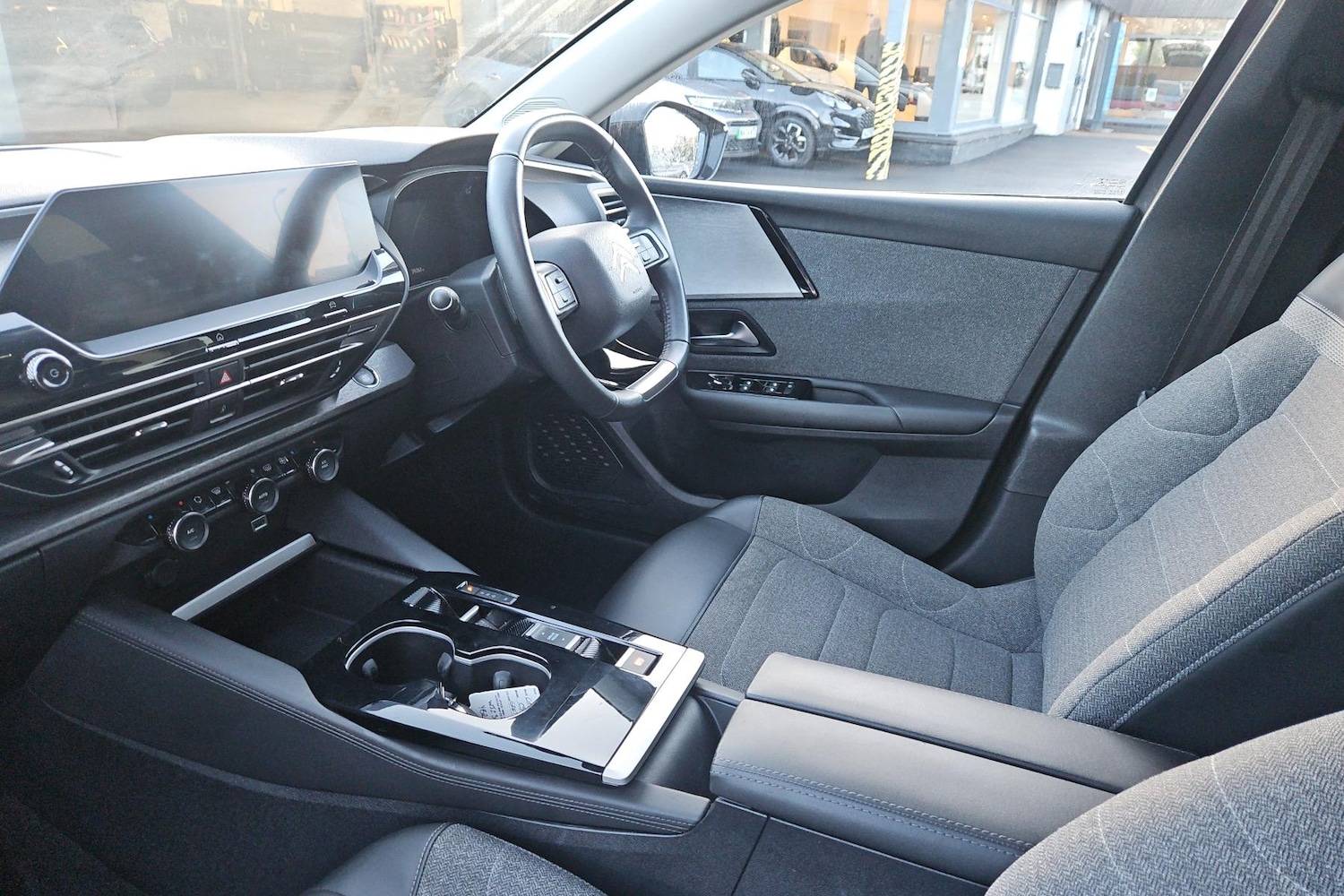 Used Citroen C5 X 2023 for sale - 77687192: Photo 5