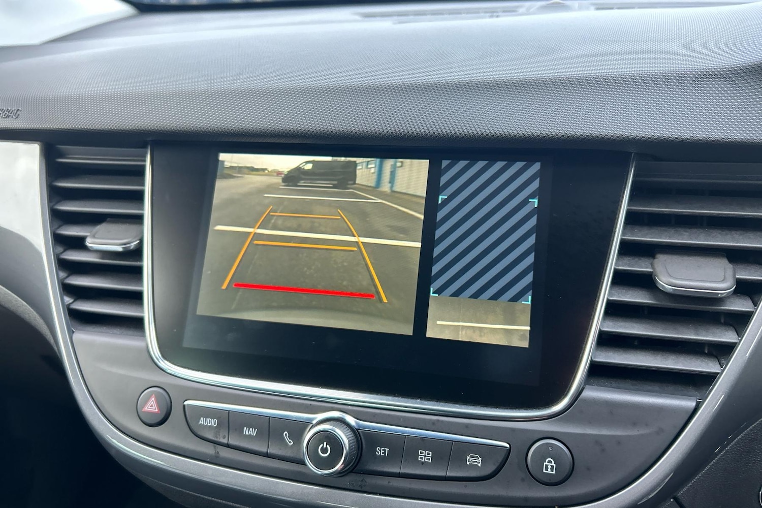 Used Vauxhall Crossland 2022 for sale - 76746460: Photo 21