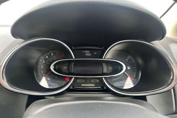 Used Renault Clio 2019 for sale - 76193681: Photo 13