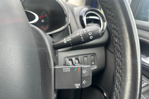 Used Renault Clio 2019 for sale - 76193681: Photo 20