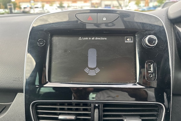 Used Renault Clio 2019 for sale - 76193681: Photo 21