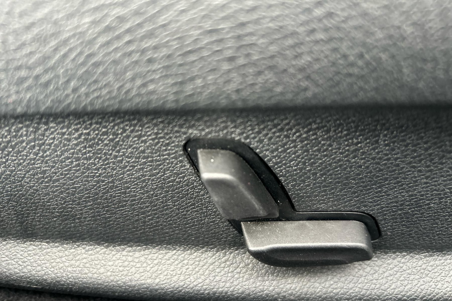 Used Mercedes-Benz C Class 2018 for sale - 77032335: Photo 16