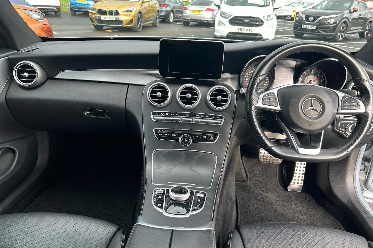 Used Mercedes-Benz C Class 2018 for sale - 77032335: Photo 4