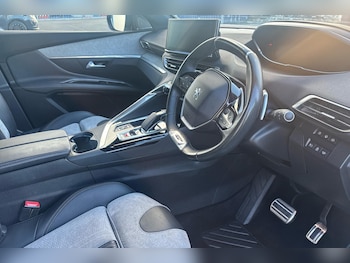 Used Peugeot 3008 2021 for sale - 76669396: Photo