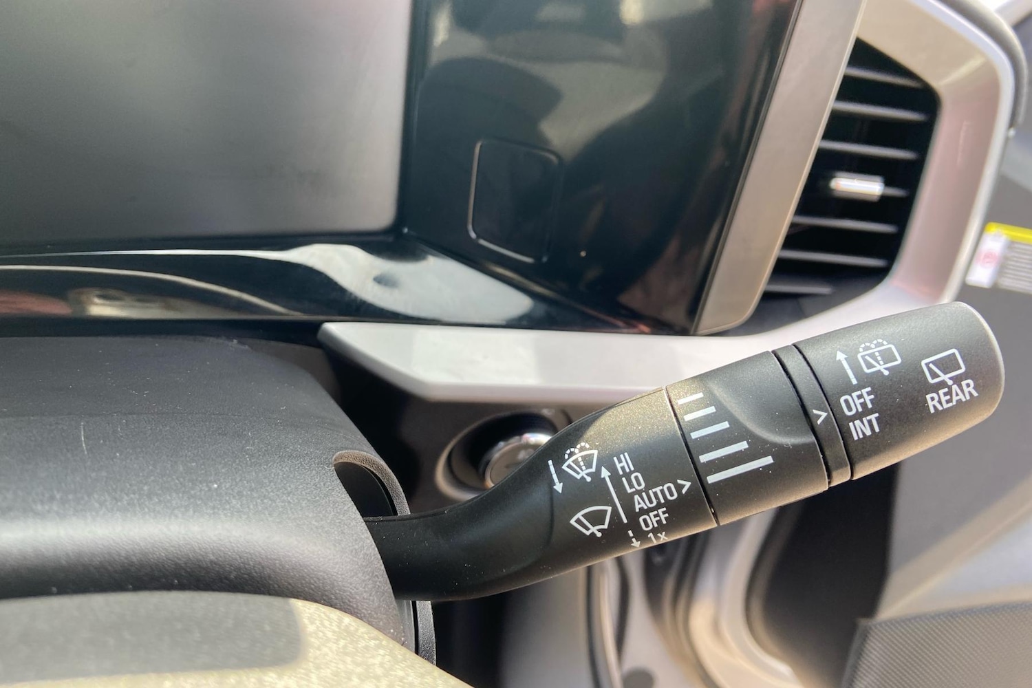 Used Vauxhall Mokka Electric 2024 for sale - 76274309: Photo 19