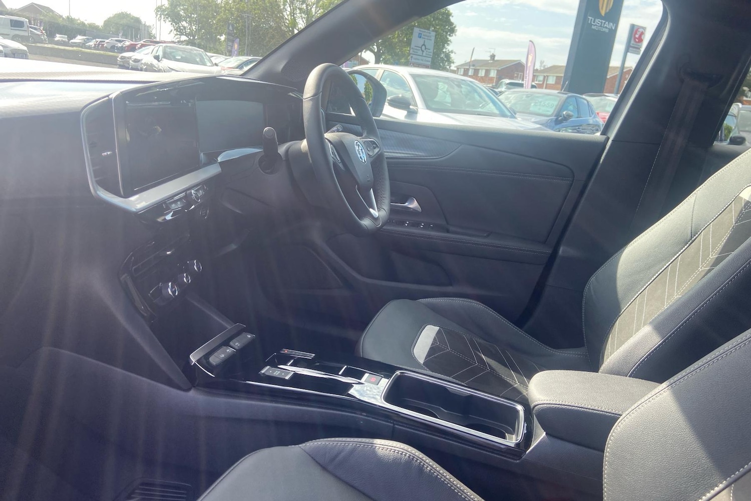 Used Vauxhall Mokka Electric 2024 for sale - 76274309: Photo 5