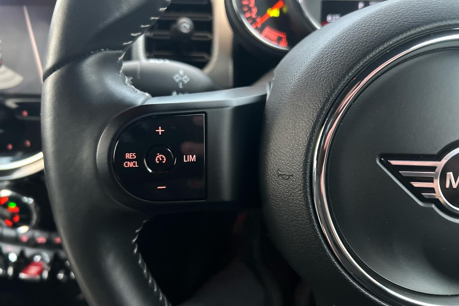 Used MINI Hatch 2022 for sale - 76649399: Photo 25