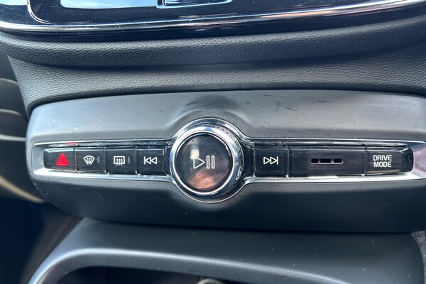 Used Volvo XC40 2021 for sale - 76015753: Photo 23