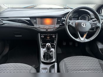 Used Vauxhall Astra 2018 for sale - 76442569: Photo
