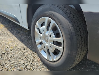 Used Vauxhall Vivaro 2019 for sale - 75970147: Photo