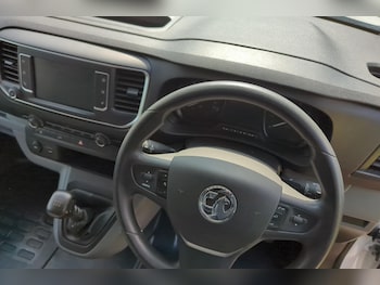 Used Vauxhall Vivaro 2019 for sale - 75970147: Photo