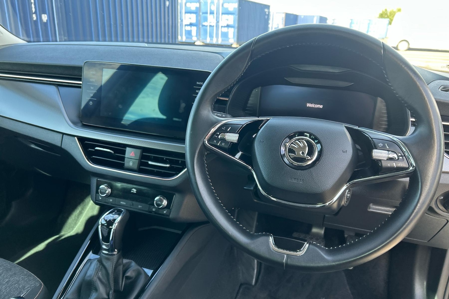 Used Skoda Kamiq 2022 for sale - 76004128: Photo 2